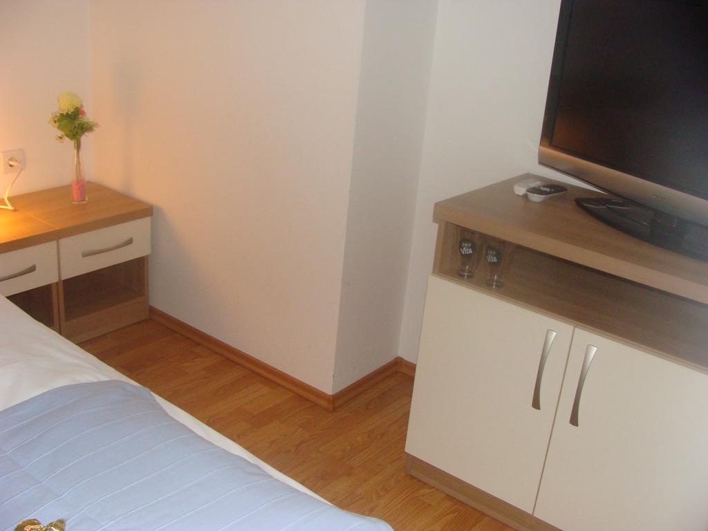 Lugarnica Bed & Breakfast Zagreb Ruang foto