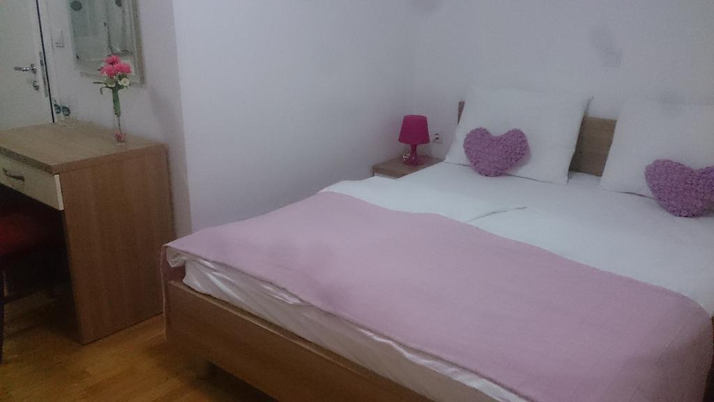 Lugarnica Bed & Breakfast Zagreb Ruang foto